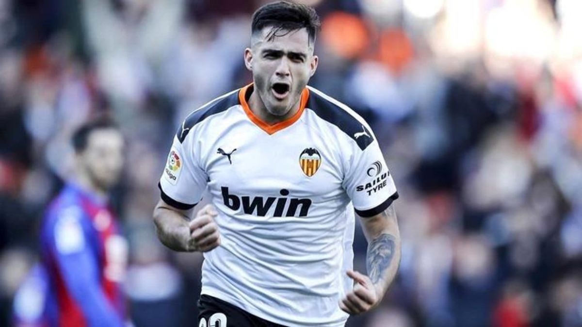 Fenerbahçe Maxi Gomez ile anlaştı mı? Fenerbahçe Maxi Gomez transfer son durum!