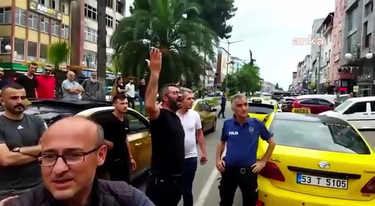 Pazar’ lı taksiciler Hayati Yazıcı’yı CİMER’ e Şikâyet Ettiler