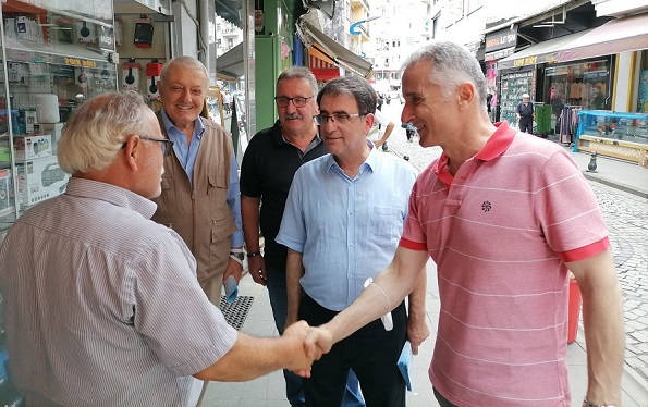  CHP Pazar’da Esnaf Ziyareti yaptı