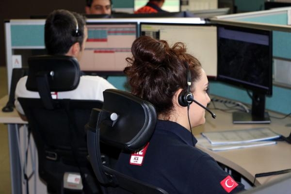 SIM kartsız telefonla 112'ye 2 bin 376 çağrı 