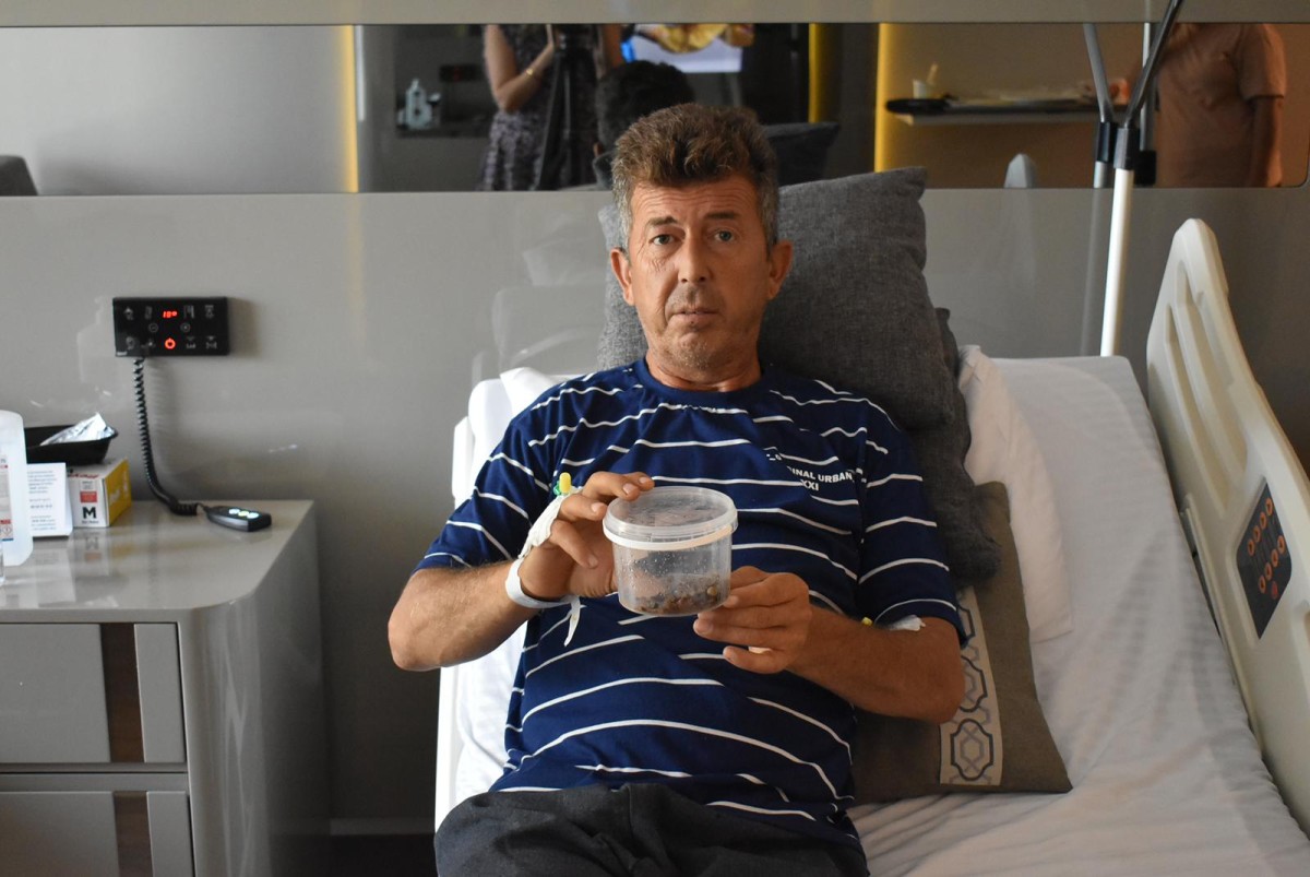 Tek Operasyonda Tüm Böbreğini Dolduran Taşlardan Kurtuldu!
