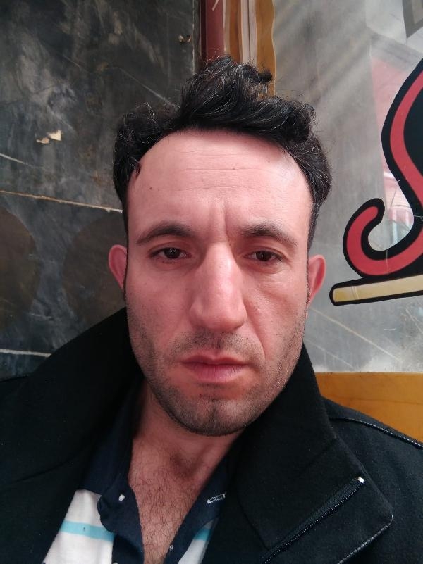 Polisle çatışan tüfekli saldırgan hastanede öldü