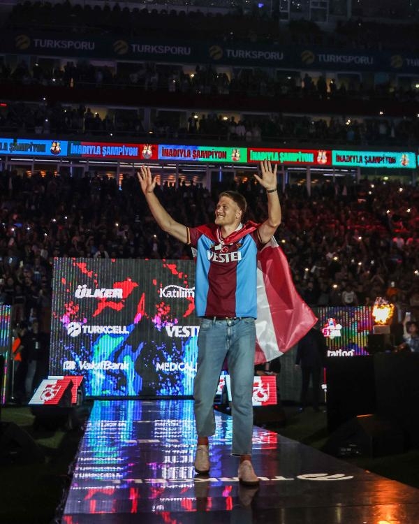 Trabzonspor, Cornelius ayrılığını duyurdu