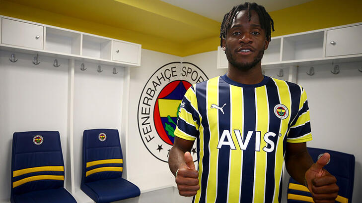 Michy Batshuayi: Fenerbahçe'ye geldiğim için çok mutluyum