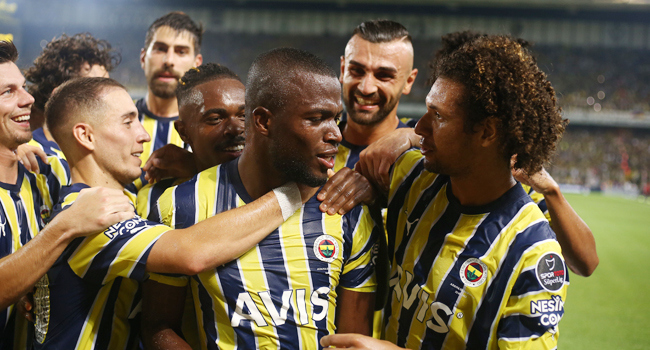 Fenerbahçe'nin Avrupa kadrosu belli oldu