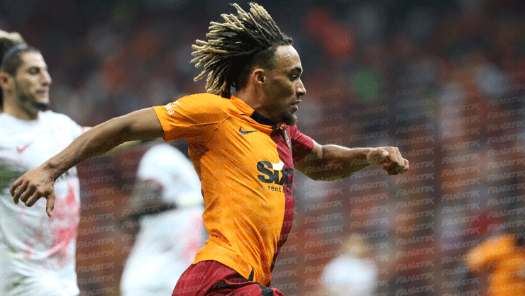 Galatasaray'da dipten zirveye: Sacha Boey