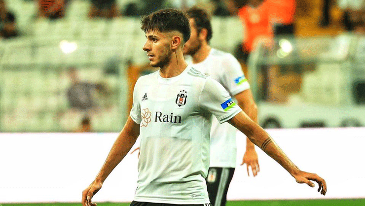 Beşiktaş'ta, Berkay Vardar beğeni kazandı