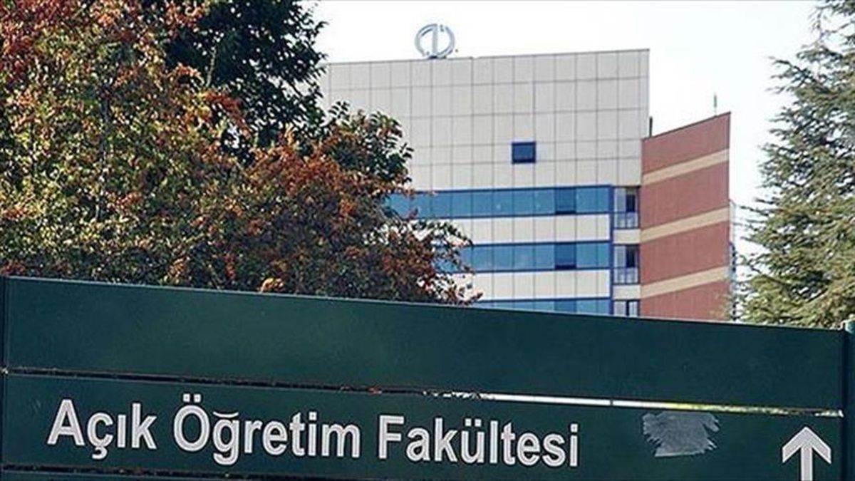 Aöf kayıt yenileme ne zaman 2022? Aöf kayıt yenileme tarihi ne zaman başlıyor? Aöf kayıt yenileme