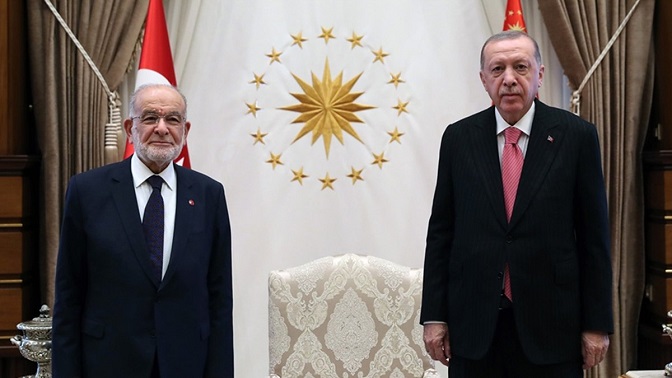 Saadet Partisi lideri Karamollaoğlu: Beni Altılı Masa'ya bir bakıma Erdoğan itti