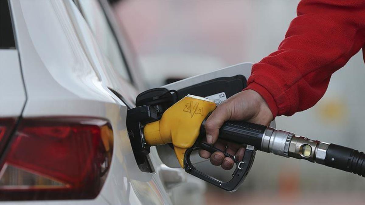 Benzin indirimi var mı? Benzine indirim geldi mi? Benzin ne kadar, kaç TL? 2022 benzin fiyatları ne kadar? İstanbul, Ankara, İzmir benzin fiyatları!