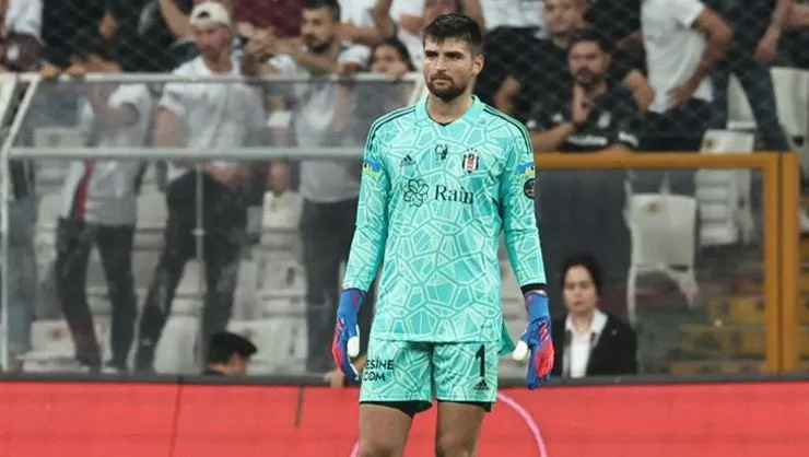Beşiktaş'ta Ersin Destanoğlu imzayı atıyor