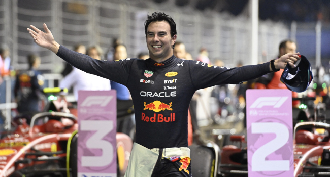 Singapur GP'sinde zafer Sergio Perez'in