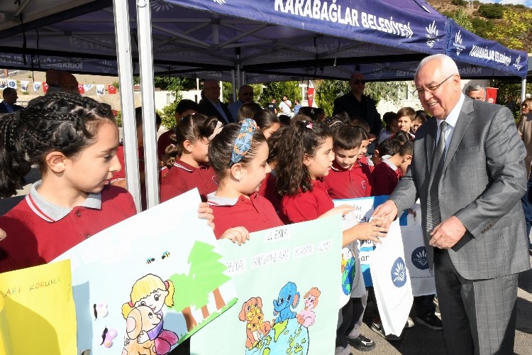 İzmir Karabağlar'da çocuklar örnek tesisi gezdi