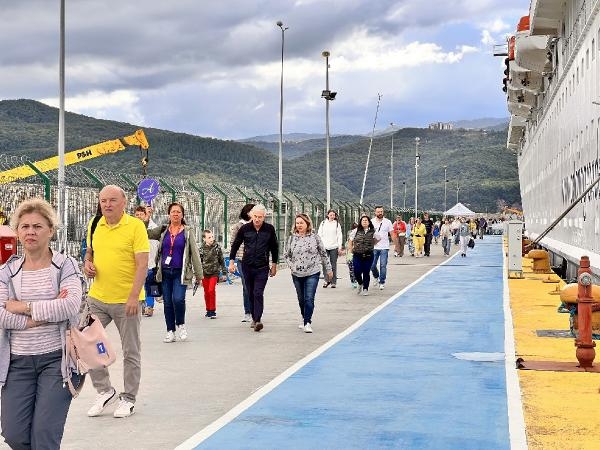 Amasra'ya kruvaziyer ile 796 Rus turist 