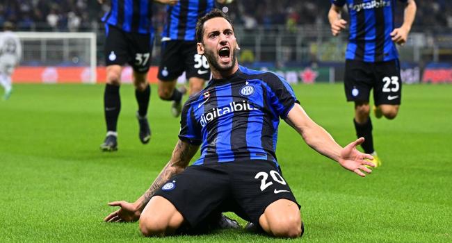 'Barça'yı Hakan Çalhanoğlu yıktı