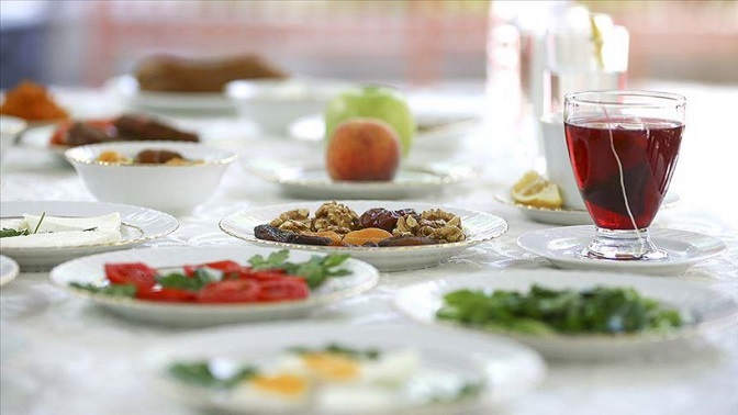 Mevlid Kandilinde oruç tutulur mu? Mevlid Kandilinde oruç tutmanın sevabı nedir?