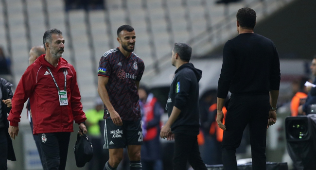 Beşiktaş'a iki kötü haber