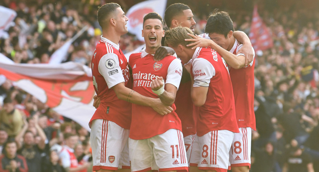 Arsenal, Liverpool'u 3 golle geçti