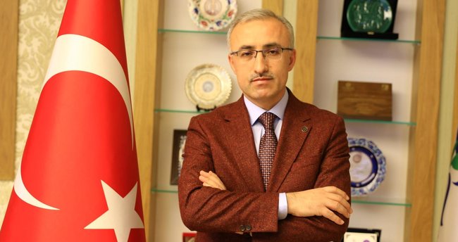 YÖK Üyesi Karaman Rektör Atandı