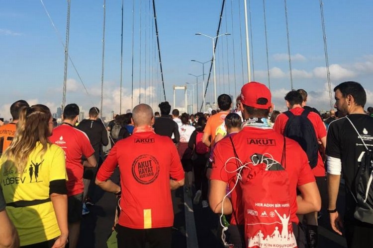 AKUT, İstanbul Maratonu'nda koşacak gönüllüler arıyor