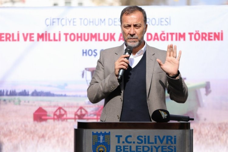 İstanbul Silivri'de üreticilere 'tohumluk arpa' desteği