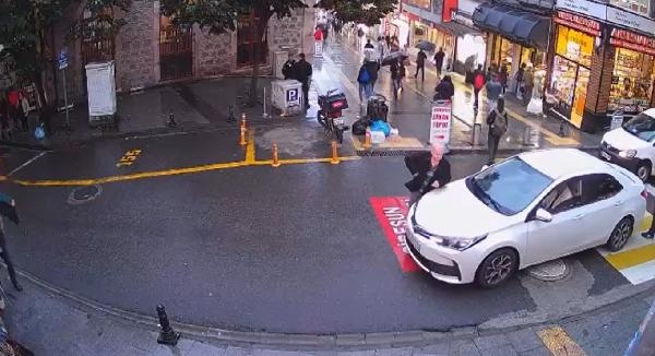 Araç çarpmış gibi kendisini yola bıraktı; o anlar kamerada