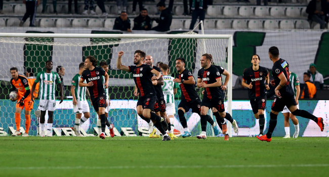 Gaziantep FK, Konya'yı deplasmanda yıktı