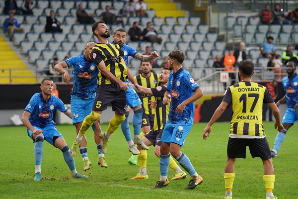 Rizespor Ege’ de Uçuyor