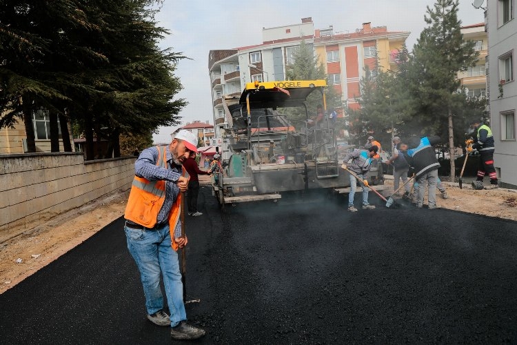 Nevşehir Belediyesi'nden Esentepe'ye asfalt atağı