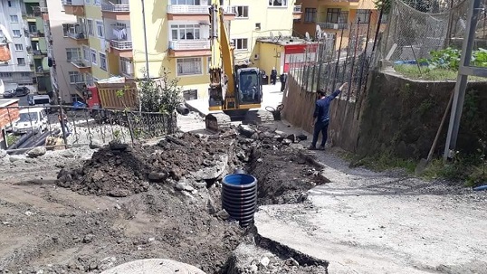 Piriçelebi Mahallesinde Durmak Yok