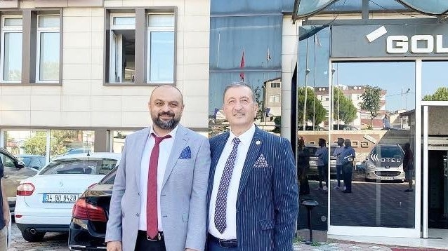 BAŞKAN BATTAL: BİZ DİĞER PARTİLERDEN AYRI BİR POLİTİKA İZLİYORUZ!