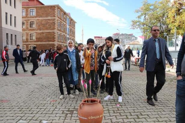 Karlıova’da Geleneksel Kültür ve Spor Şenliği başladı