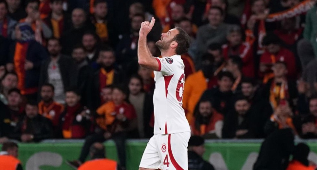 Mata, Galatasaray'da golle tanıştı