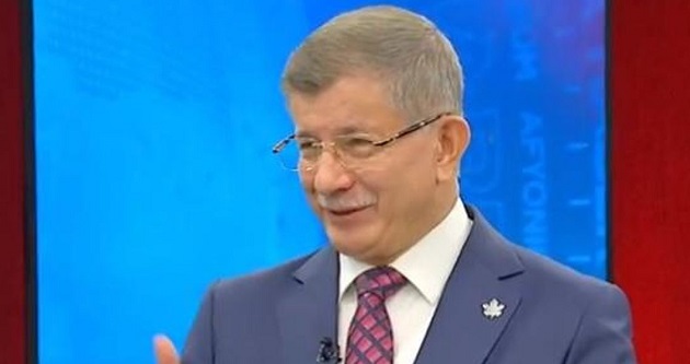 FOX Çalar Saat konuğu Ahmet Davutoğlu kimdir? Ahmet Davutoğlu kaç yaşında, nereli? 