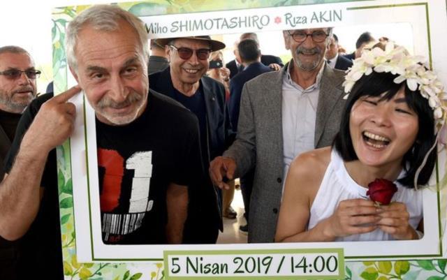 Rıza Akın eşi kim? Rıza Akın eşi Japon mu, Türk mü?