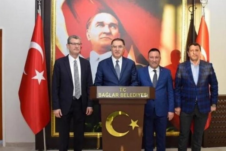 Kamu Başdenetçisi Malkoç'tan Diyarbakır Bağlar'a ziyaret