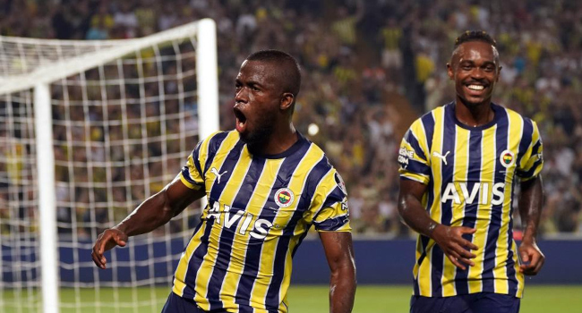 Enner Valencia en iyiler arasında