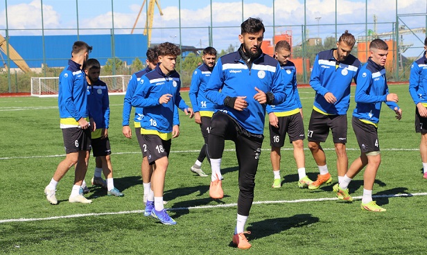 Rize özel İdare Zirveye Göz Kırptı