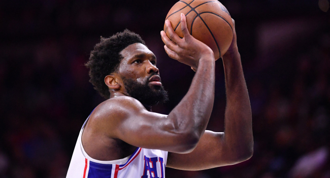 Joel Embiid'den tarihi performans