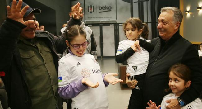 Ahmet Nur Çebi, şehit aileleriyle buluştu