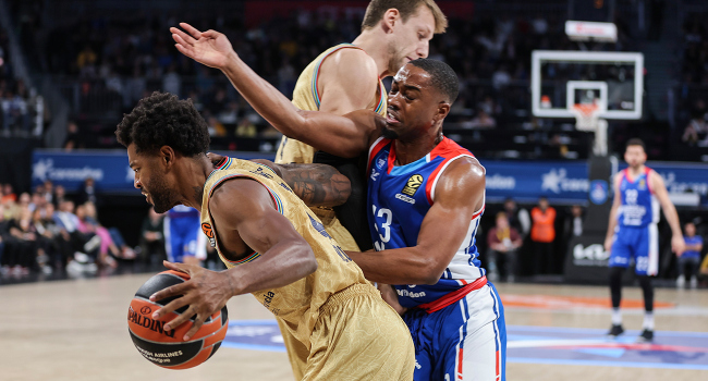 Anadolu Efes evinde galip