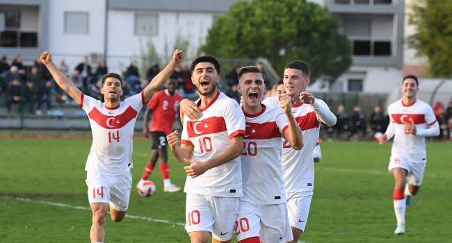 Ümit Milliler berabere kaldı