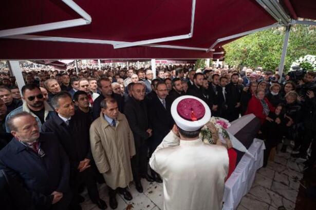Abdürrahim Albayrak’sın torunu Batuhan Bostancı son yolculuğuna uğurlandı