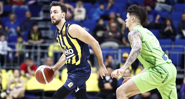 Fenerbahçe Beko namağlup ilerliyor
