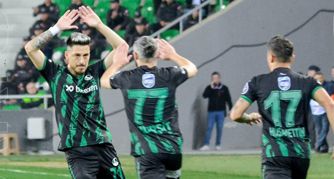 Sakaryaspor'dan Bandırmaspor'a geçit yok