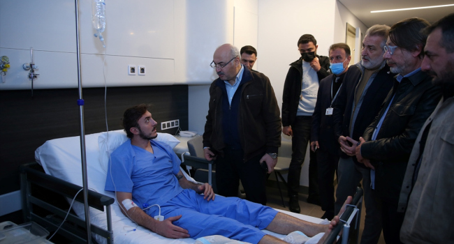 İzmir Valisi Köşger'den yaralılara ziyaret