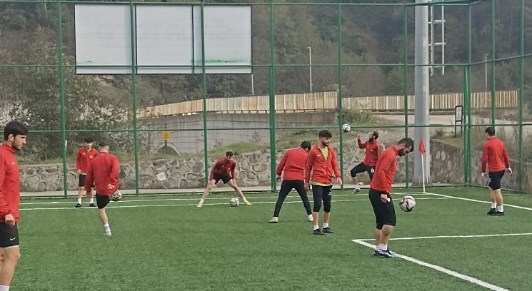 M. Ali Karaca: Iğdırspor’ u Yenip Yolumuza Devam Edeceğiz”