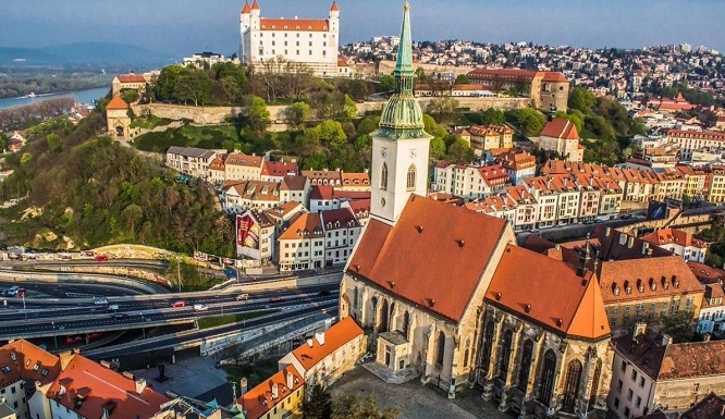Slovakya vize istiyor mu? Slovakya vizesi almak kolay mı?
