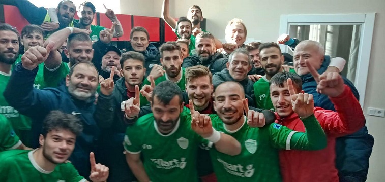 Çayelispor Karaca ile Esmeye Devam Ediyor 5-0