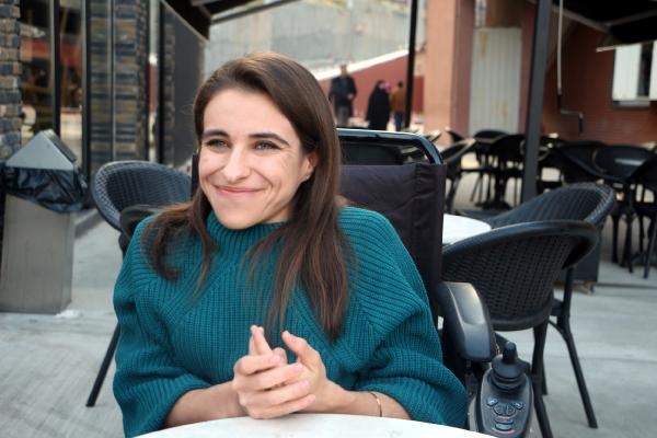 Doktor Sare 'engel' tanımadı, uzman oldu